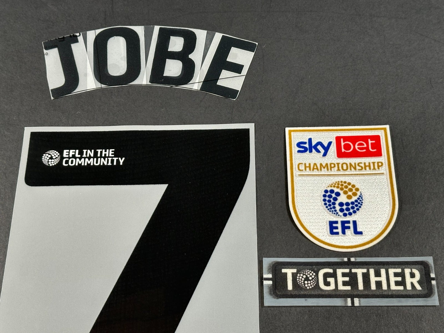 SUNDERLAND 2024 2025 JOBE 7 + PATCHES OFFICIAL BLACK HOME PLAYER SIZE NAME SET