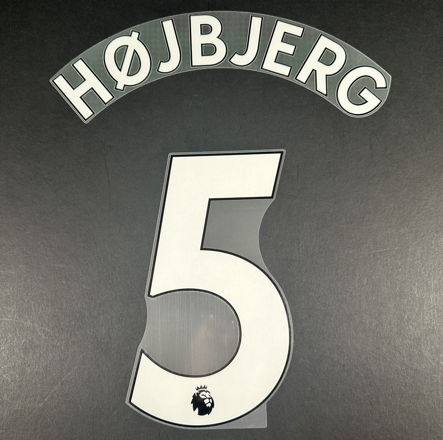 TOTTENHAM 20219 2023 HOJBJERG 5 AVERY DENNISON WHITE PLAYER SIZE NAME SET