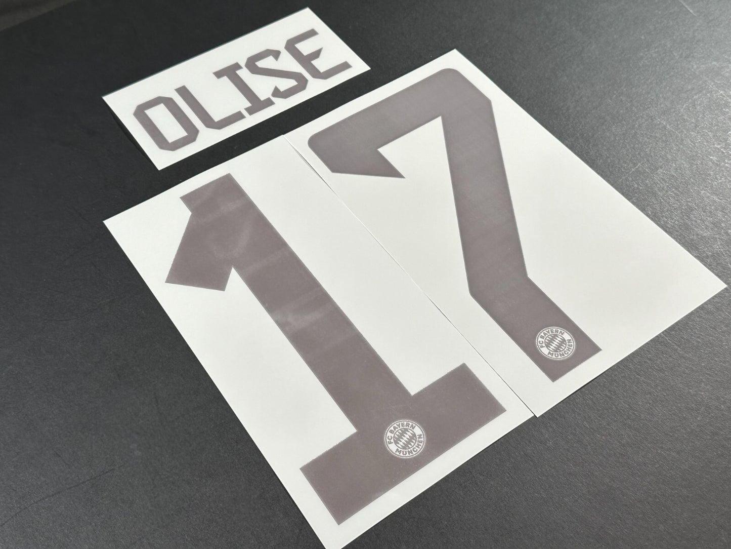 2024 2025 OFFICIAL BAYERN MUNICH OLISE 17 HOME DARK RED PLAYER SIZE NAMESET