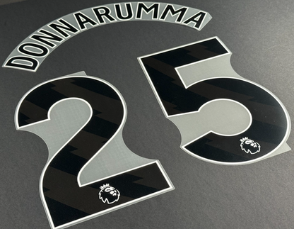 MAN CITY 25/26 DONNARUMMA 25 OFFICIAL AVERY DENNISON BLACK PLAYER SIZE NAME SET
