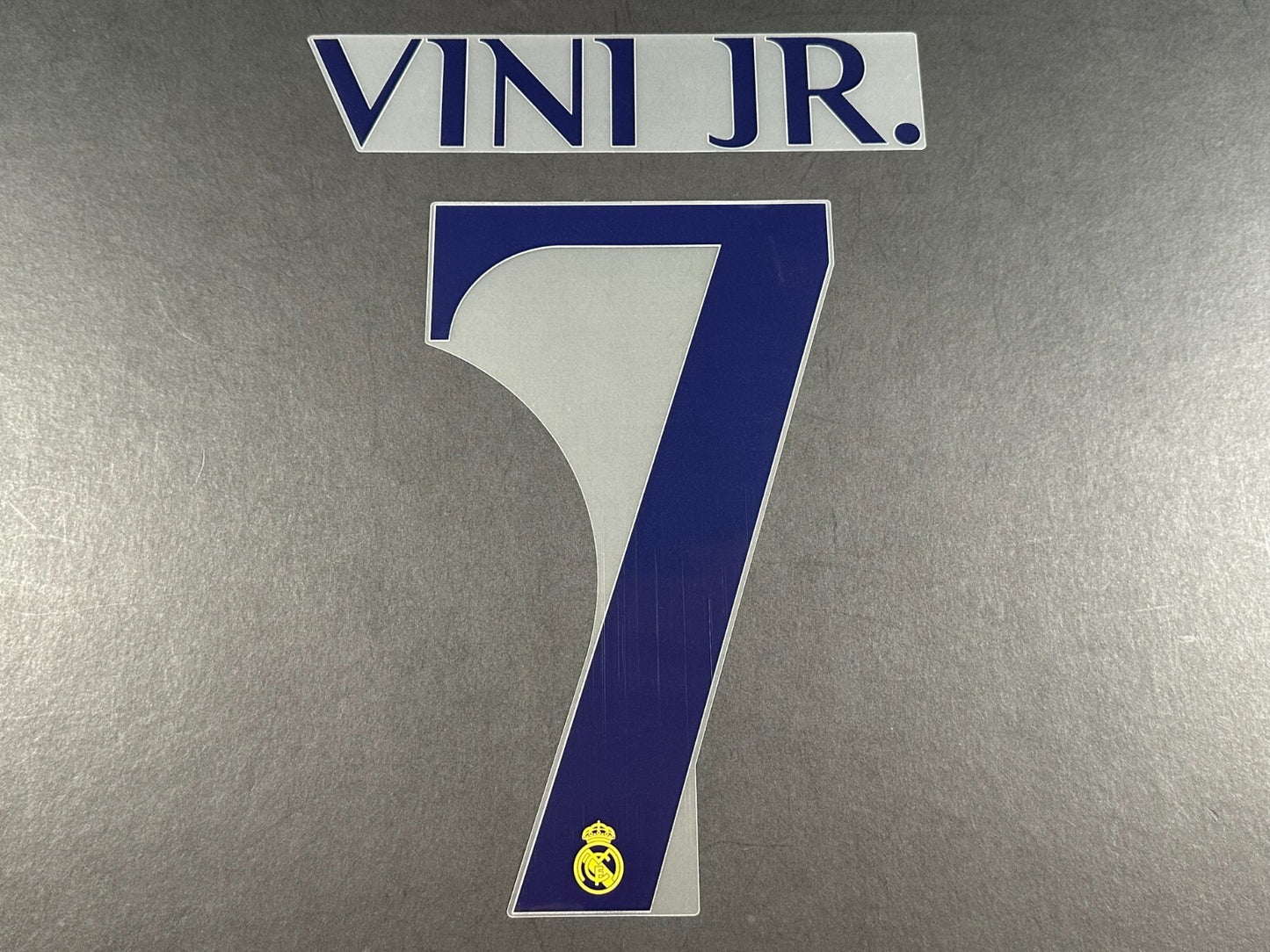 2023 2024 AVERY DENNISON REAL MADRID VINI JR. 7 HOME PLAYER SIZE NAMESET