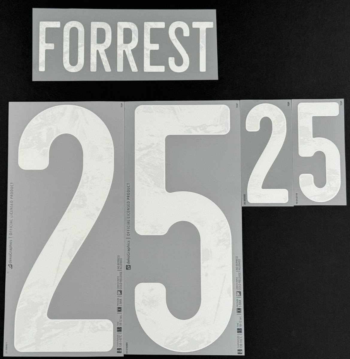 SCOTLAND 2020-2021 OFFICIAL DEKO GRAPHICS FORREST 25 HOME PLAYER SIZE NAME SET