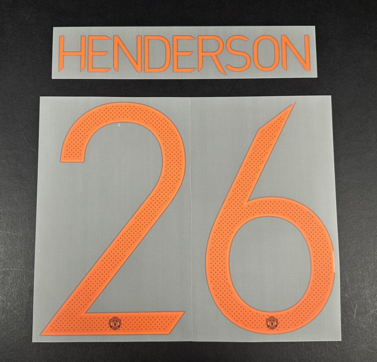 MAN UNITED 2020 2021 HENDERSON 26 OFFICIAL GK CUP ORANGE PLAYER SIZE NAMESET