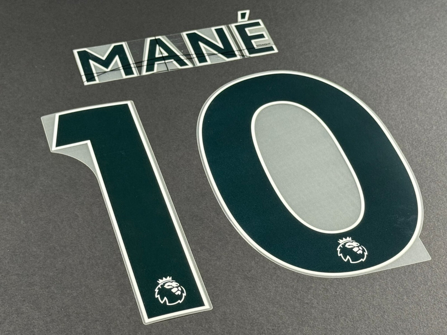LIVERPOOL 2021 2022 MANE 10 OFFICIAL AVERY BLACK PLAYER SIZE NAME SET