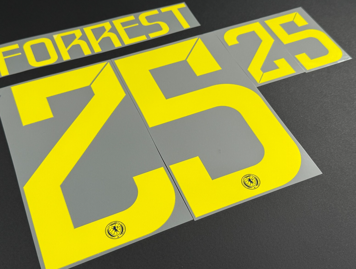 SCOTLAND 2024-2025 OFFICIAL SPORTING ID FORREST 25 HOME PLAYER SIZE NAME SET