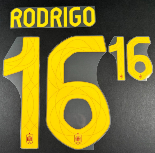 SPAIN 2024 2025 OFFICIAL AVERY DENNISON RODRIGO 16 HOME PLAYER SIZE NAMESET