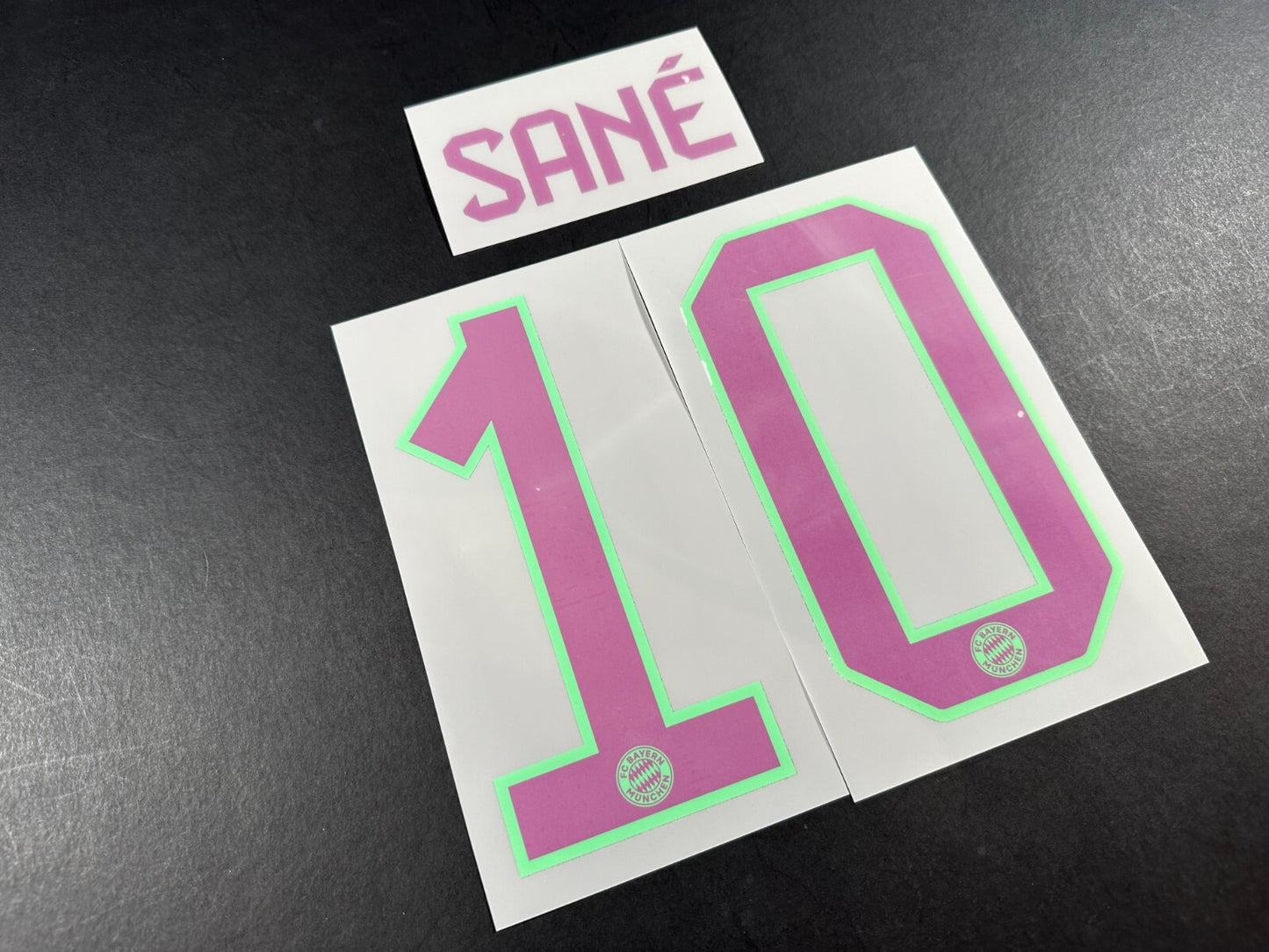 2023 2024 OFFICIAL BAYERN MUNICH SANE 10 AWAY PURPLE KIDS SIZE NAMESET