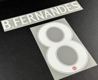 2024 2025 OFFICIAL MAN UNITED B. FERNANDES 8 CUP PLAYER SIZE NAMESET
