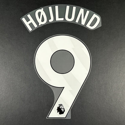 MAN UTD 2024  2025 HOJLUND 9 OFFICIAL AVERY DENNISON WHITE PLAYER SIZE NAME SET