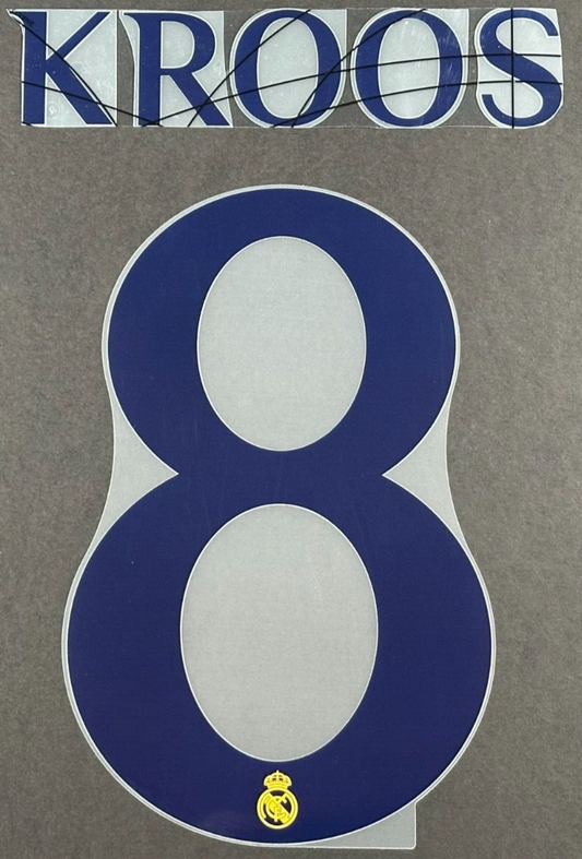 2023 2024 AVERY DENNISON REAL MADRID KROOS 8 HOME PLAYER SIZE NAMESET