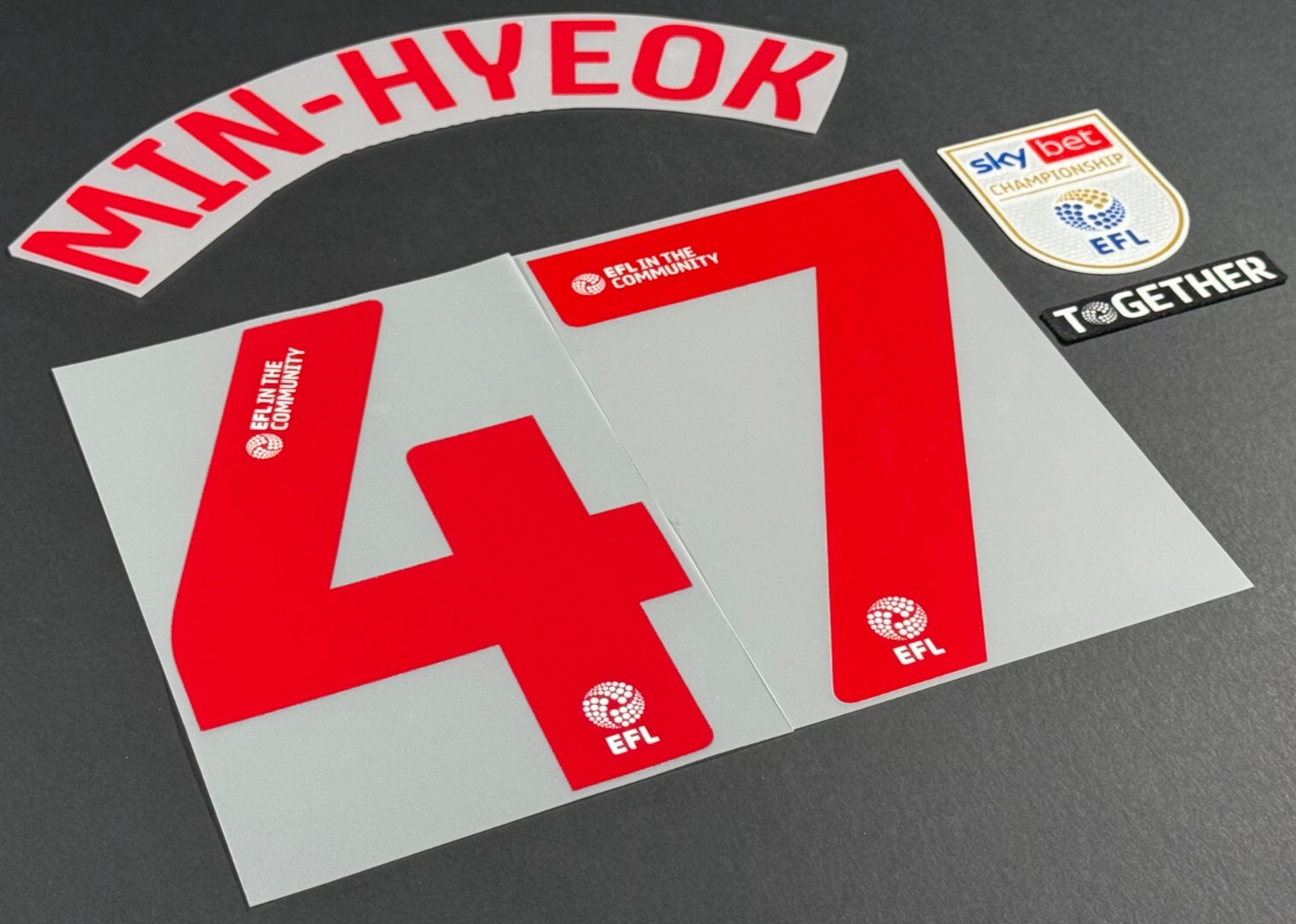 24/25 QPR  MIN - HYEOK 47 OFFICIAL RED HOME SPORTING ID NAME SET & PATCHES
