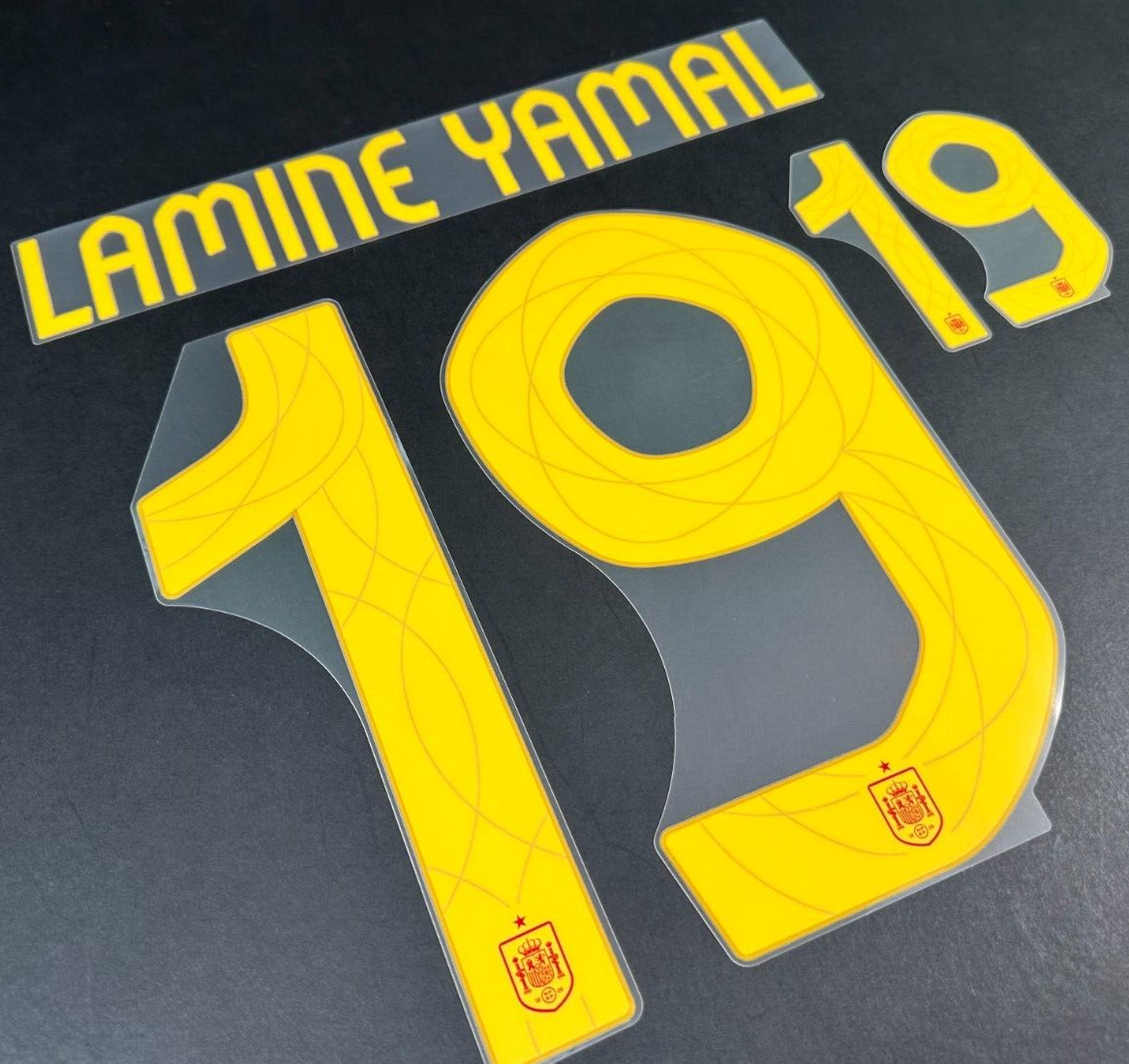 SPAIN 2024 2025 OFFICIAL AVERY DENNISON LAMINE YAMAL 19 HOME PLAYER SIZE NAMESET