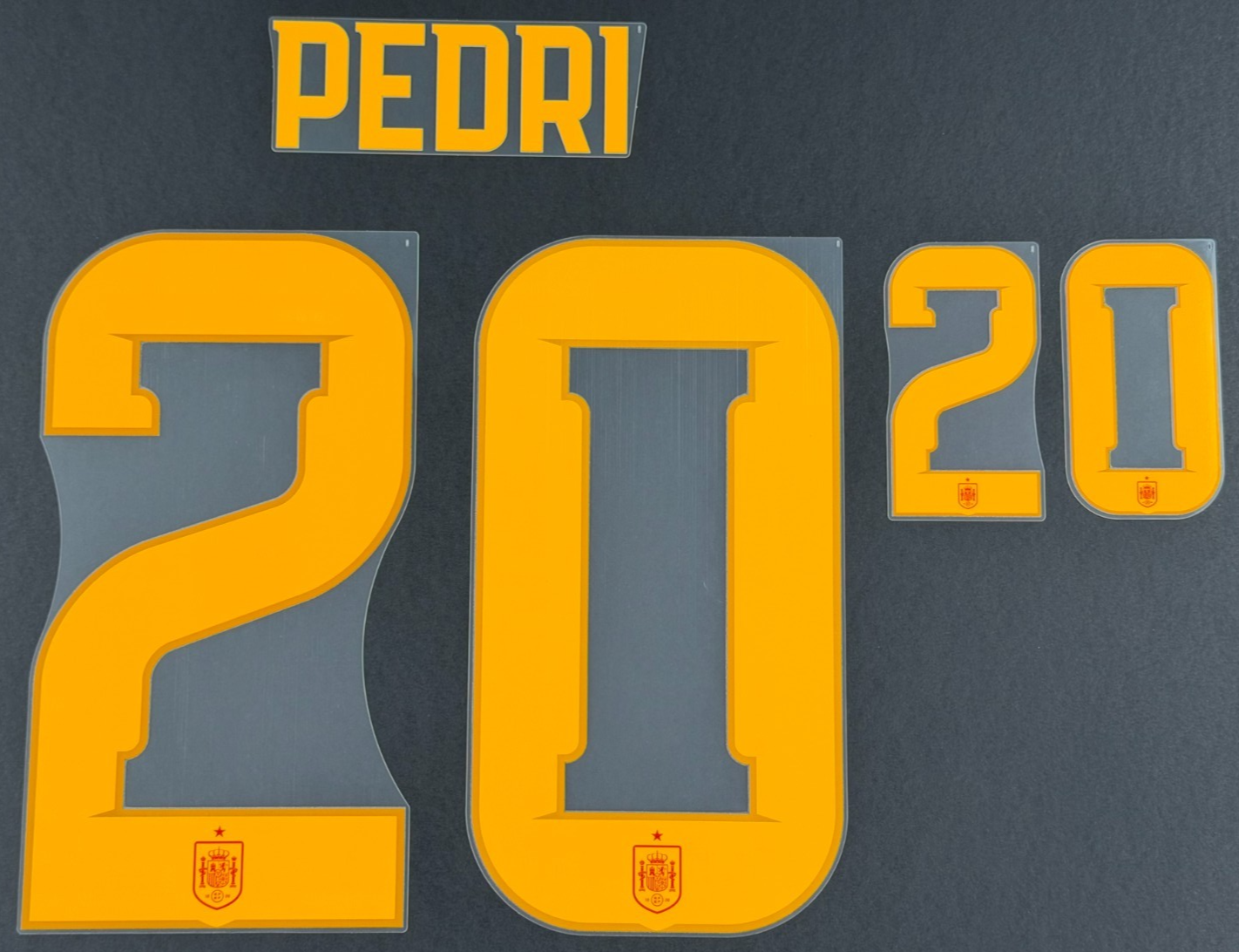 SPAIN 2026 (WC) OFFICIAL AVERY DENNISON PEDRI 20 HOME PLAYER SIZE NAMESET