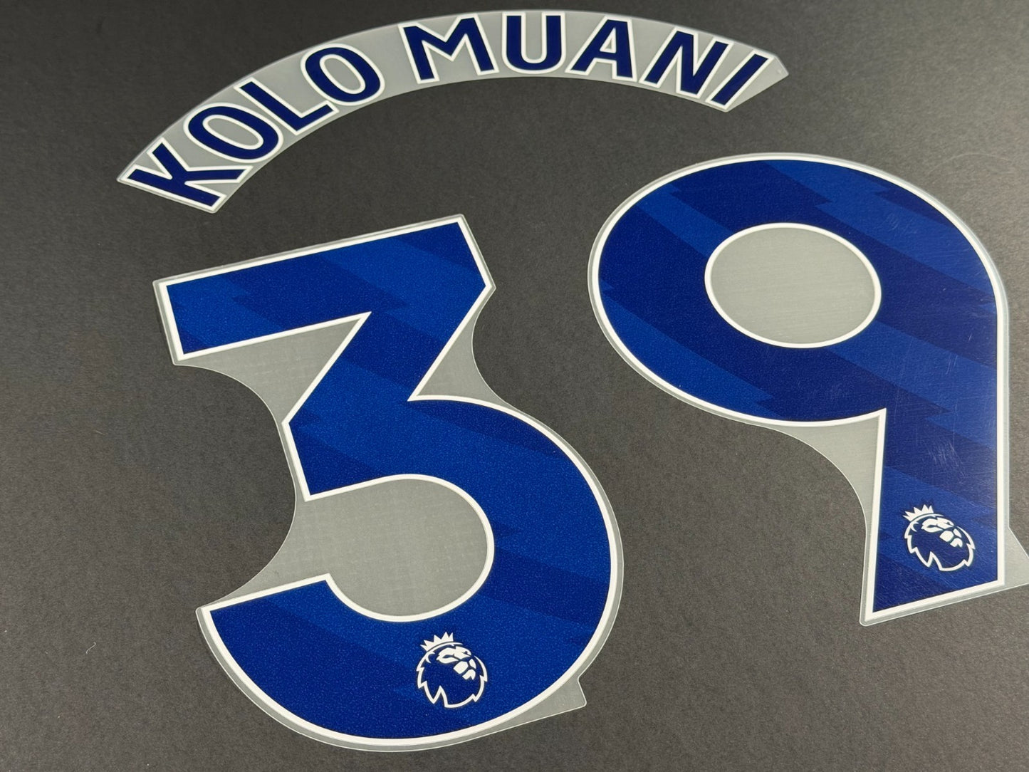 2025 2026 TOTTENHAM KOLO MUANI 39 AVERY DENNISON HOME PLAYER SIZE NAME SET 250MM