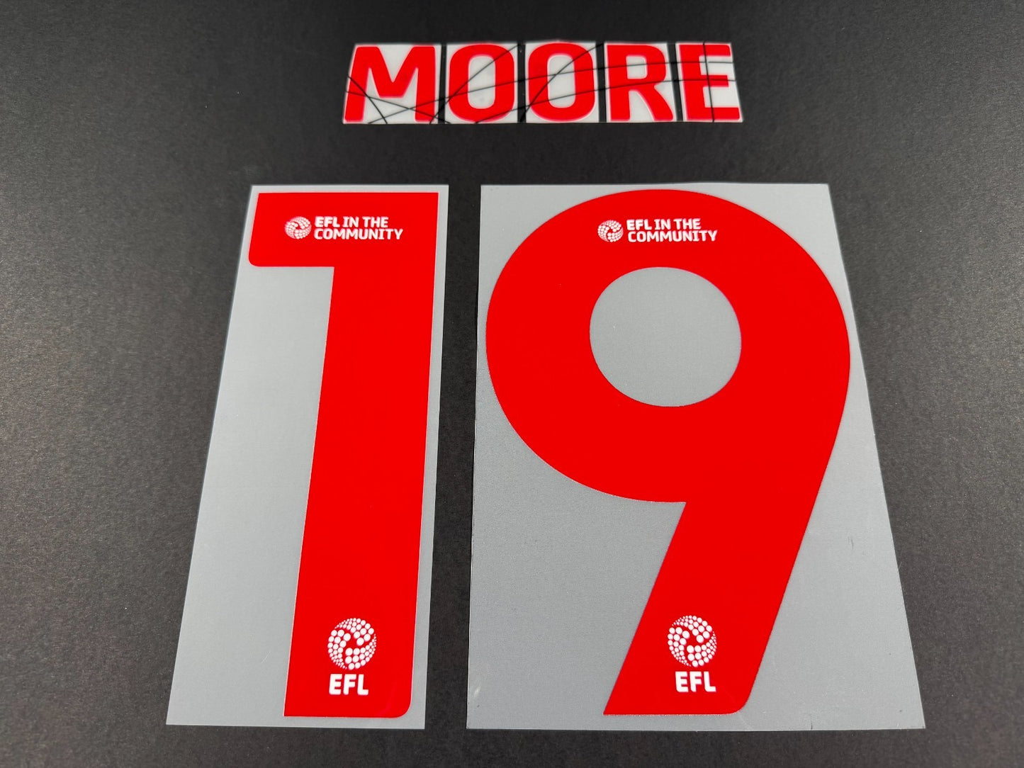 2025 2026 WREXHAM A.F.C MOORE 19 OFFICIAL RED 3RD PLAYER SIZE NAMESET
