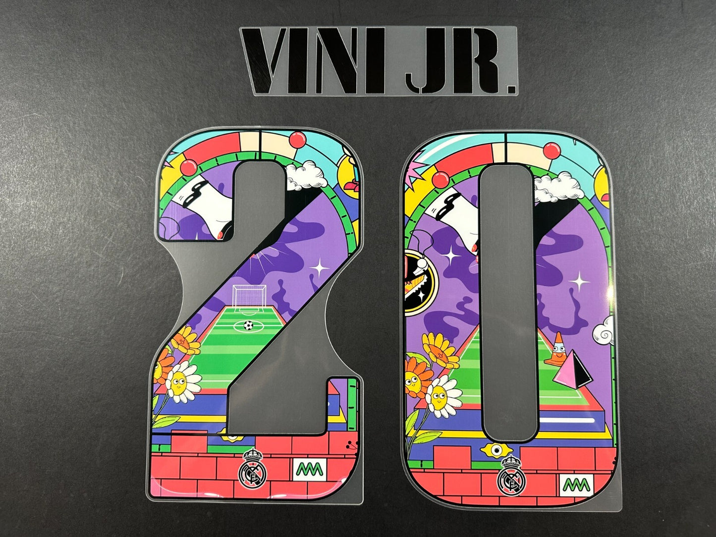 2022 2023 AVERY DENNISON REAL MADRID VINI JR 20 COMMON GOAL PLAYER SIZE NAMESET