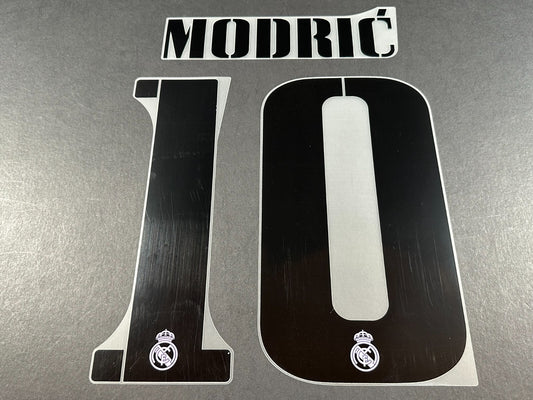 2022 2023 AVERY DENNISON REAL MADRID MODRIC 10 HOME BLACK PLAYER SIZE NAMESET