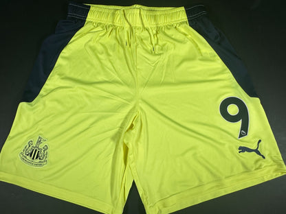 BRAND NEW 2020 2021 PUMA NEWCASTLE AWAY FOOTBALL SHORTS #9 MENS MEDIUM