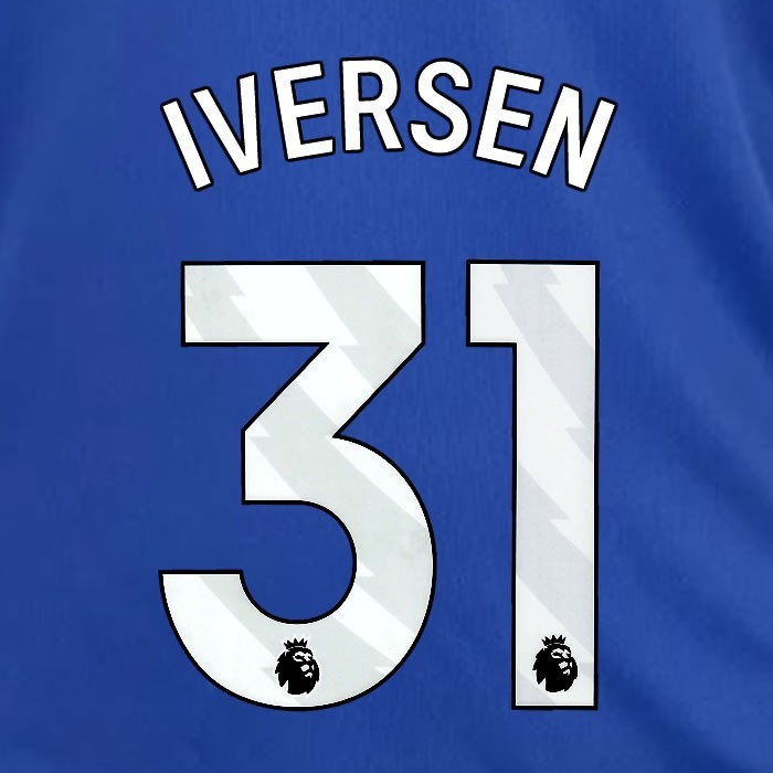 2024 2025 OFFICIAL LEICESTER CITY IVERSEN 31 WHITE HOME PLAYER SIZE NAME SET