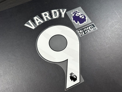 2024 2025 OFFICIAL LEICESTER CITY VARDY 9 WHITE PLAYER SIZE NAME SET + PATCHES