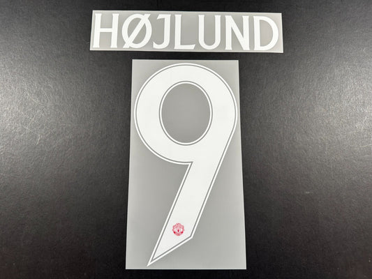 2024 2025 OFFICIAL MAN UNITED HOJLUND 9 WHITE CUP PLAYER SIZE NAMESET