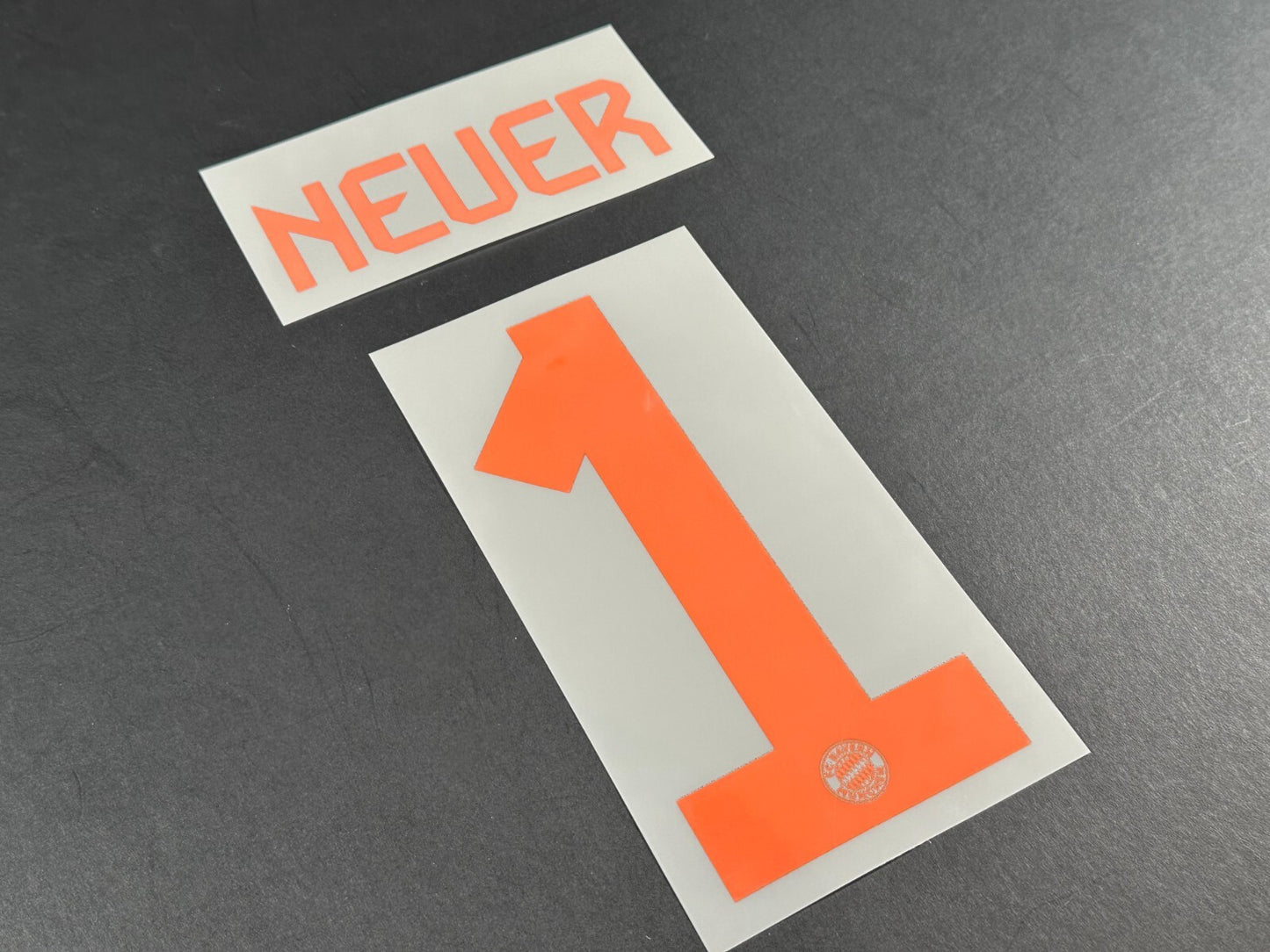 2024 2025 OFFICIAL BAYERN NEUER 1 GK ORANGE PLAYER SIZE NAMESET