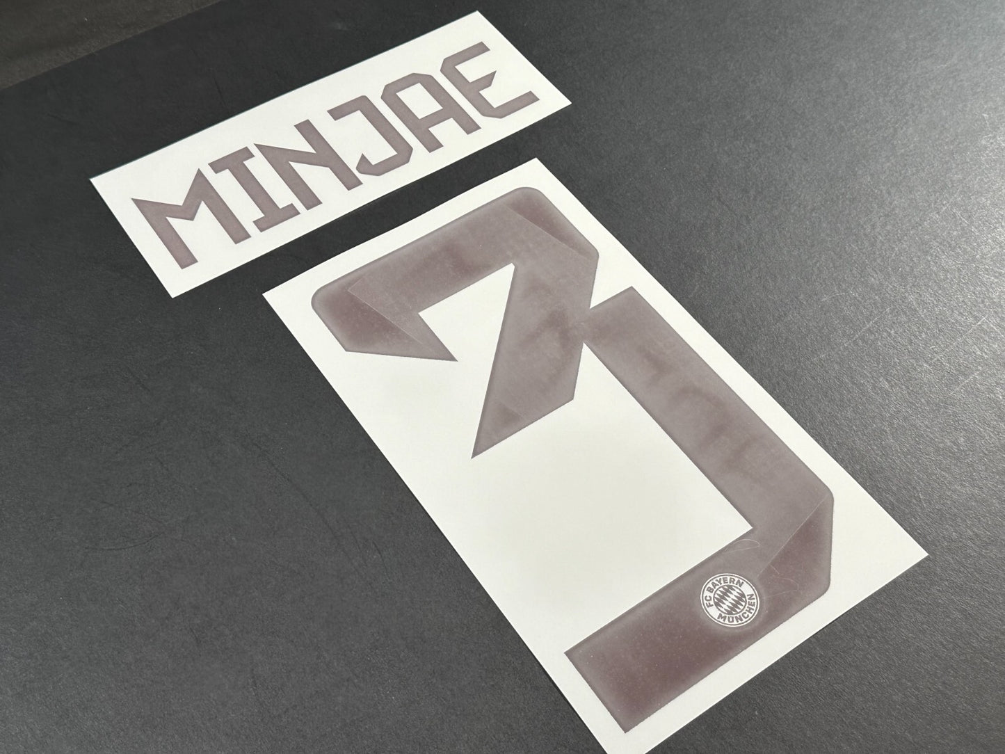 2024 2025 OFFICIAL BAYERN MINJAE 3 HOME DARK RED PLAYER SIZE NAMESET