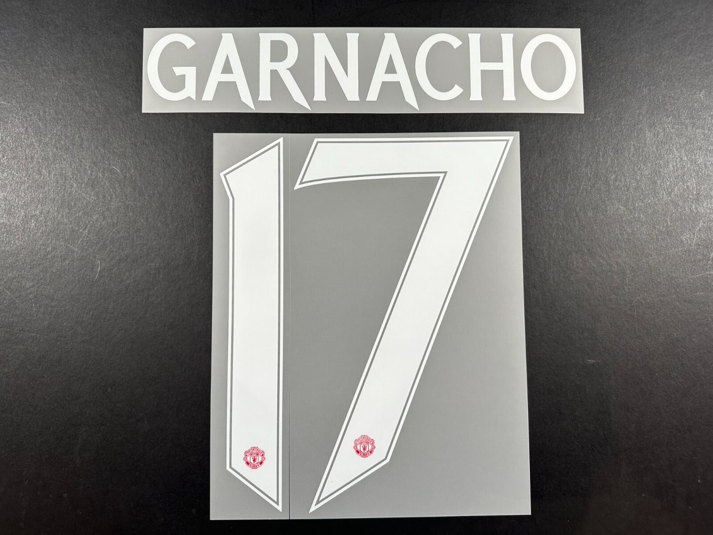 2024 2025 OFFICIAL MAN UNITED GARNACHO 17 WHITE CUP PLAYER SIZE NAMESET