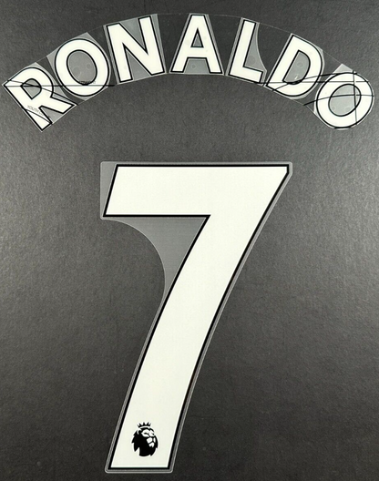 MAN UTD 2021 2022 RONALDO 7 OFFICIAL AVERY DENNISON WHITE PLAYER SIZE NAME SET