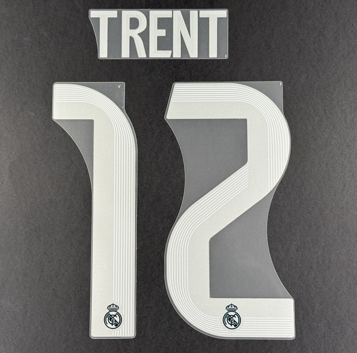 2025 2026 REAL MADRID TRENT 12 OFFICIAL AVERY DENNISON AWAY PLAYER SIZE NAME SET