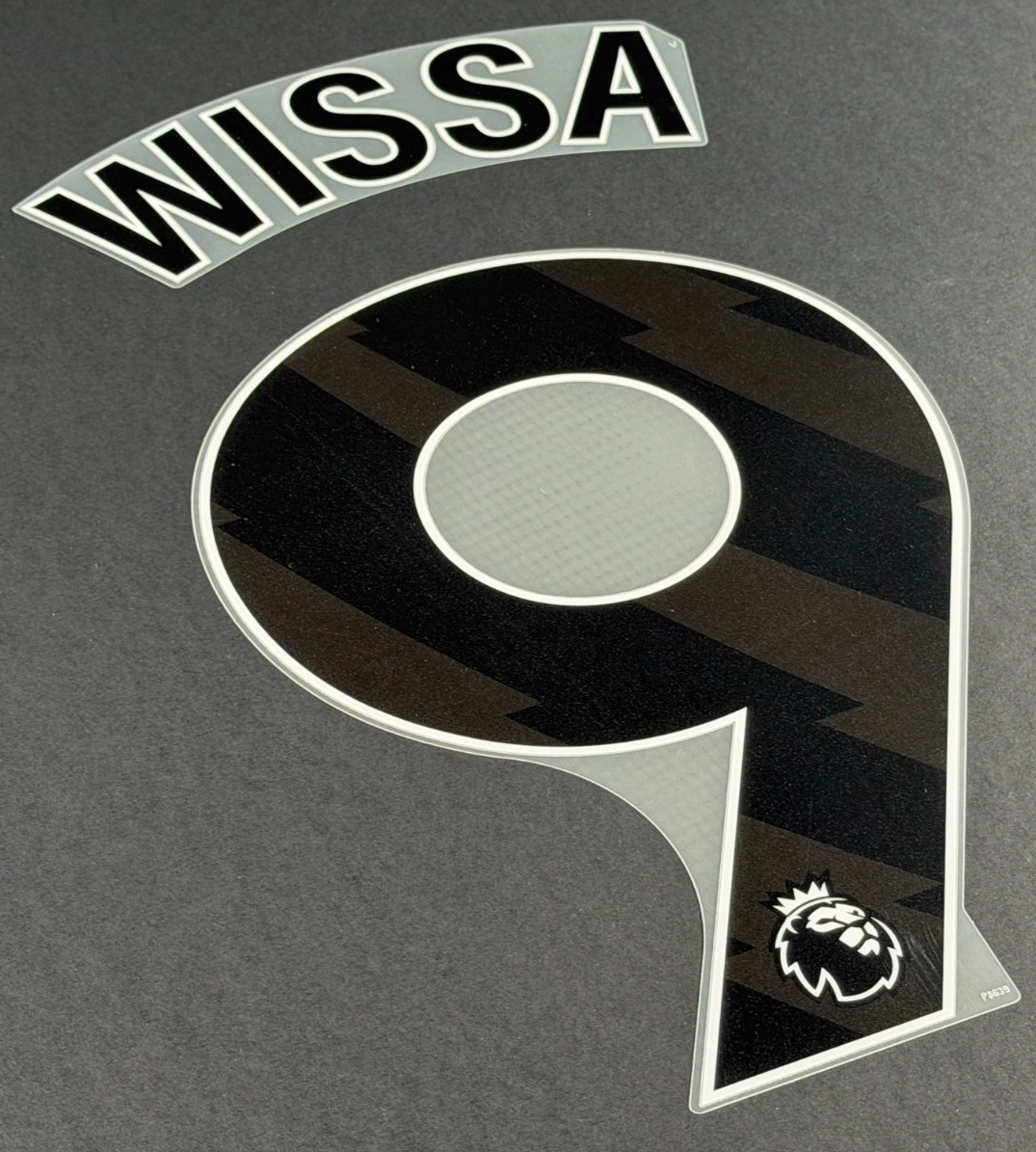 NEWCASTLE 2025 2026 WISSA 9 OFFICIAL AVERY DENNISON BLACK PLAYER SIZE NAME SET
