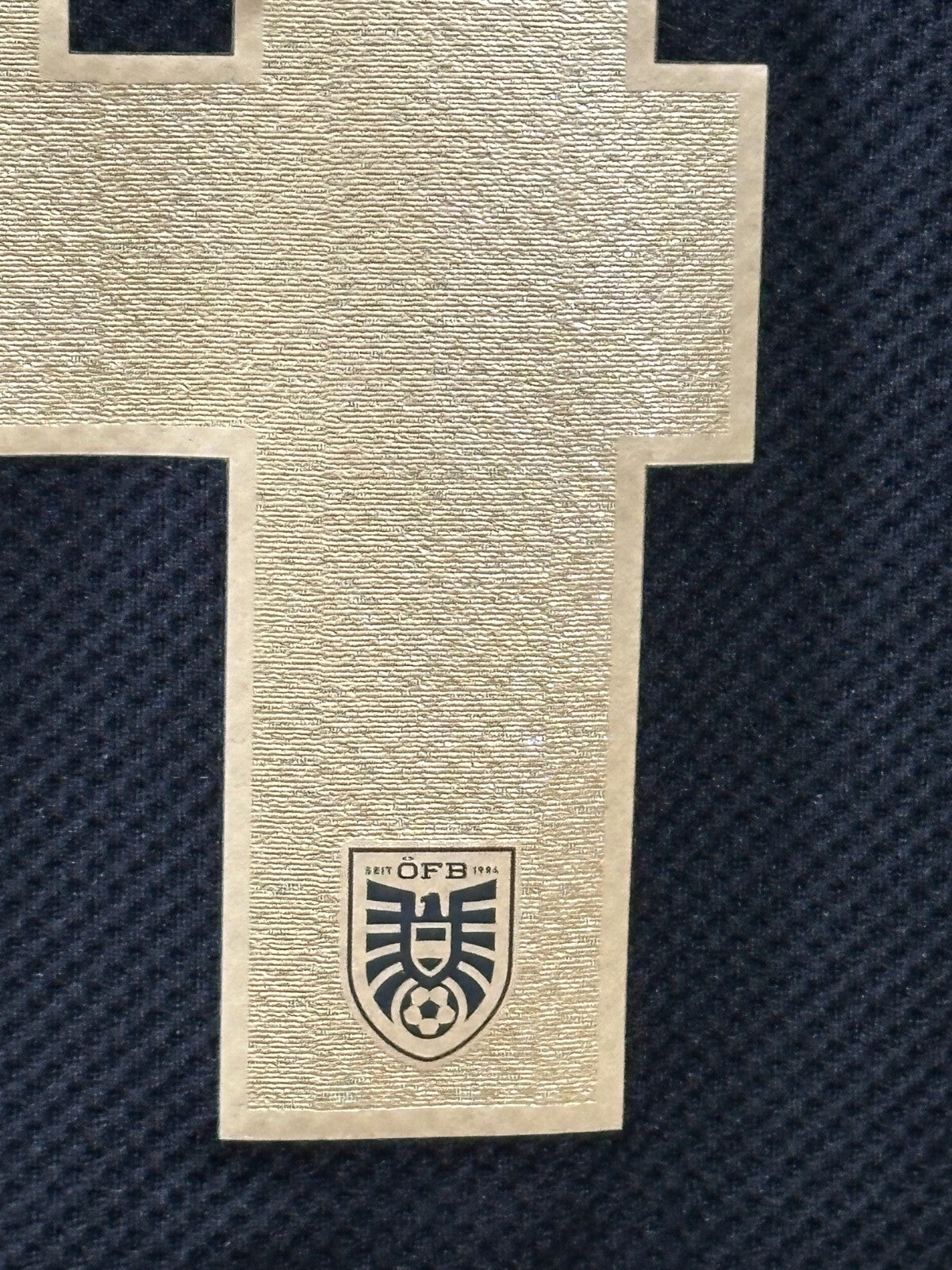 BNWT 2020 2021 AUSTRIA AWAY PUMA FOOTBALL SHIRT BAUMGARTLINGER 14 MENS MEDIUM