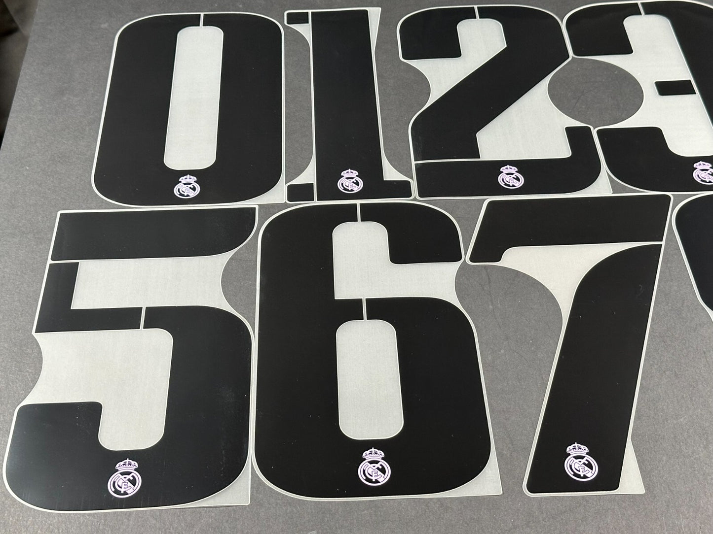 2022 2023 OFFICIAL AVERY DENNISON REAL MADRID HOME & AWAY PLAYER SIZE NUMBER