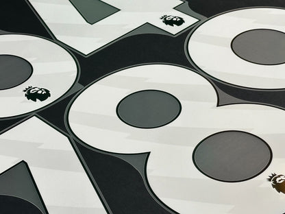 25 - 26 OFFICIAL AVERY DENNISON PREMIER LEAGUE WHITE PLAYER SIZE NUMBER 250MM