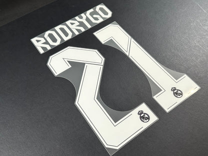 2021 2022 REAL MADRID RODRYGO 21 WHITE AWAY 3RD PLAYER SIZE NAMESET
