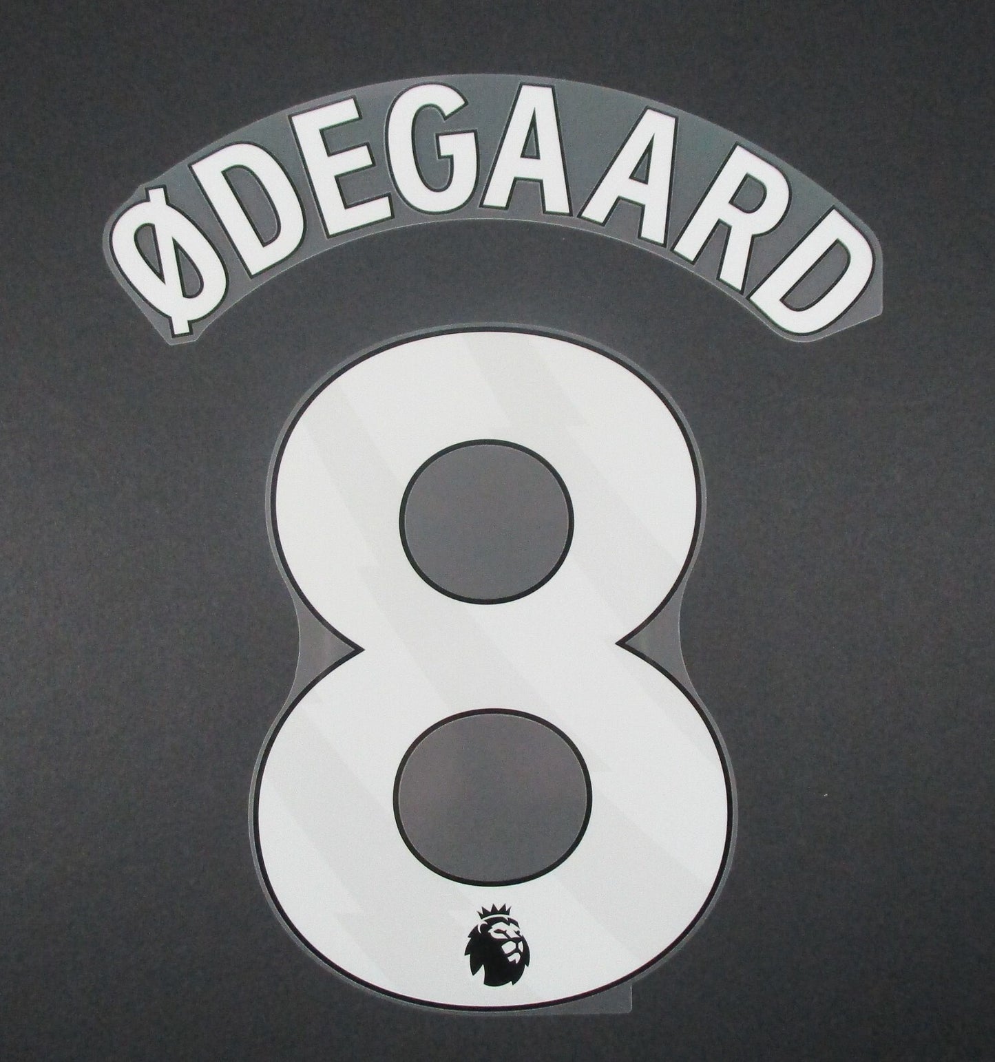 ARSENAL 2025 2026 ODEGAARD 8 OFFICIAL AVERY DENNISON WHITE PLAYER SIZE NAMESET