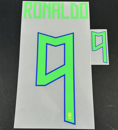 BRAZIL 2022 2023 OFFICIAL RONALDO 9 HOME PLAYER SIZE NAMESET