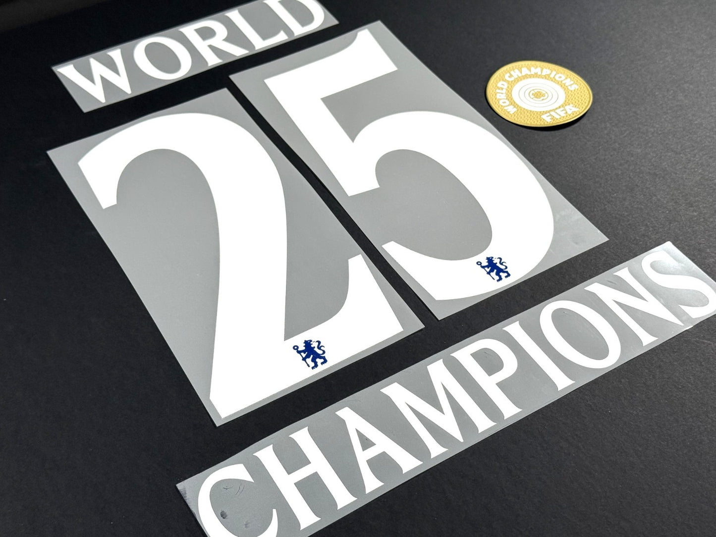 2025 2026 OFFICIAL CHELSEA WORLD CHAMPIONS 25 HOME CUP PRINT + CHAMPIONS PATCH