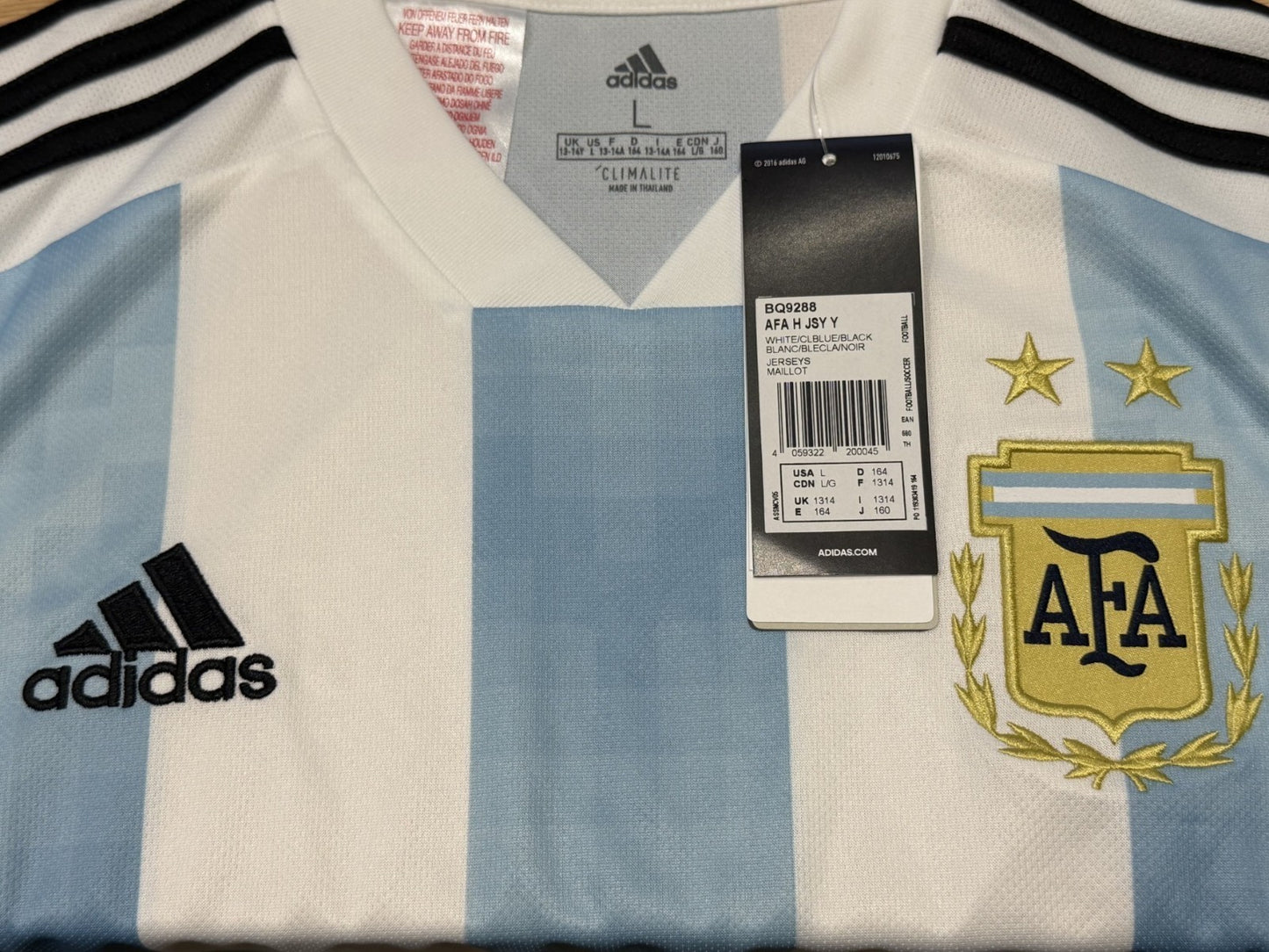 ADIDAS ARGENTINA HOME 2018 WORLD CUP MESSI 10 SHIRT CHILDRENS / LARGE BOYS 13/14