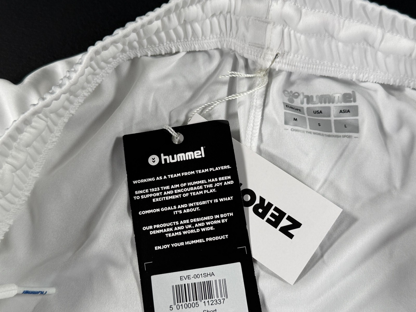 BRAND NEW 2020 2021 HUMMEL EVERTON HOME FOOTBALL SHORTS #9 MENS MEDIUM