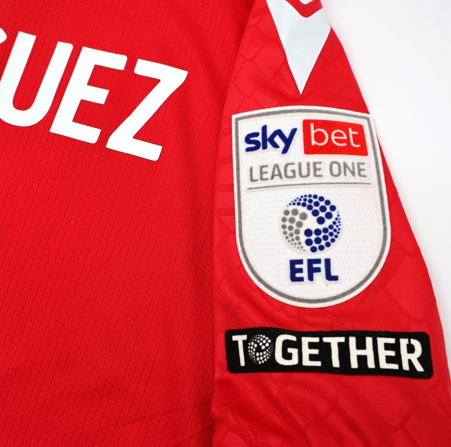 BNWT 2024 2025 WREXHAM A.F.C MACRON HOME SHIRT RODRIGUEZ 16 + PATCHES / MEDIUM