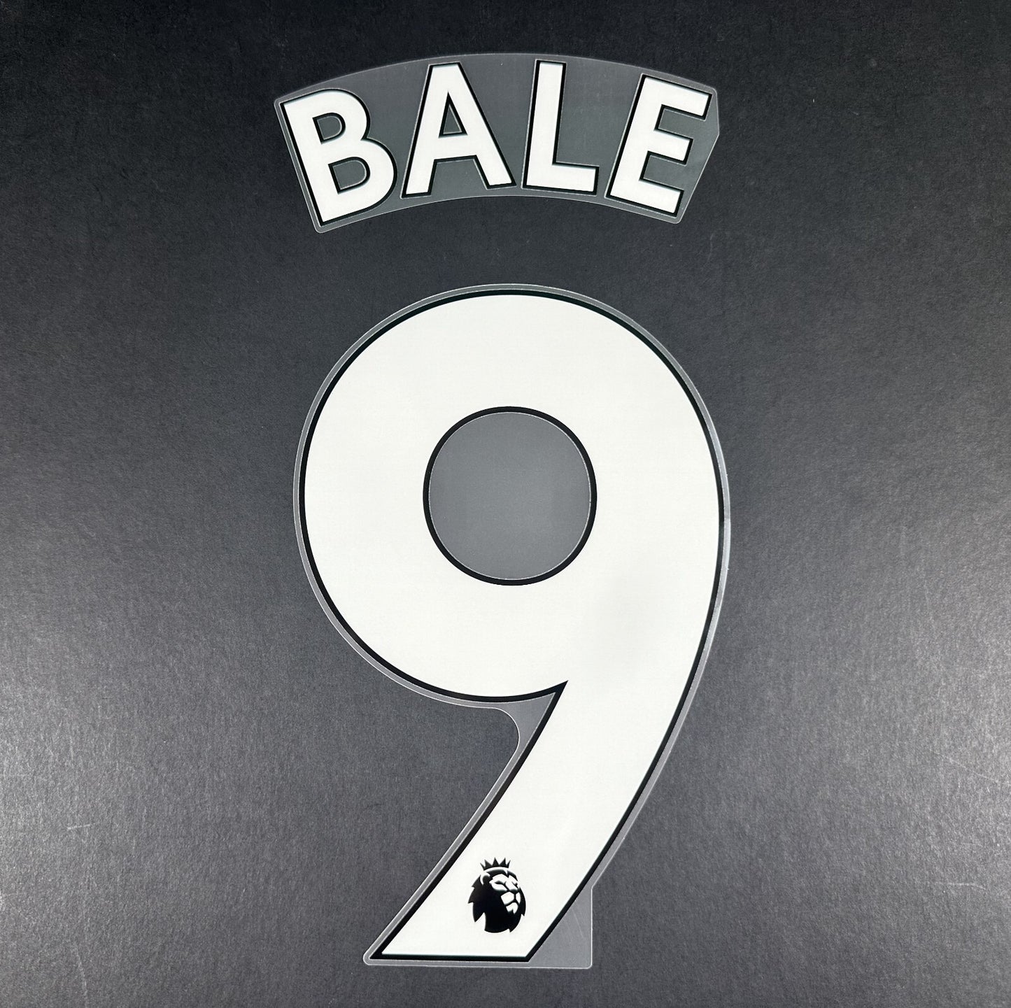 TOTTENHAM 2019-23 BALE 9 OFFICIAL AVERY DENNISON WHITEPLAYER SIZE NAMESET
