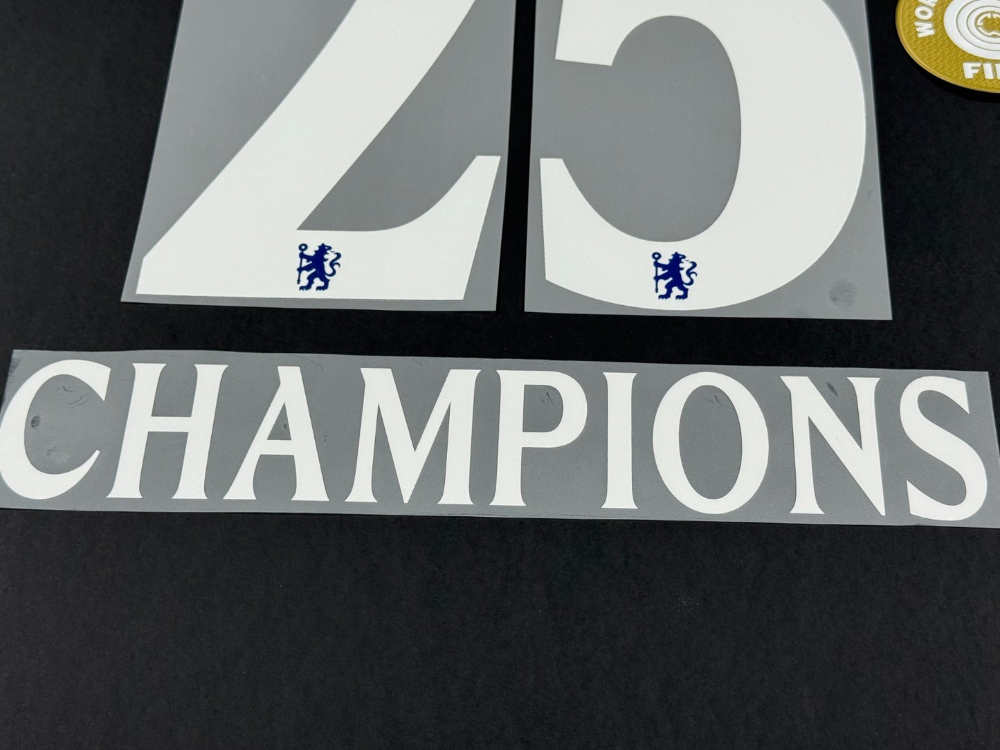 2025 2026 OFFICIAL CHELSEA WORLD CHAMPIONS 25 HOME CUP PRINT + CHAMPIONS PATCH